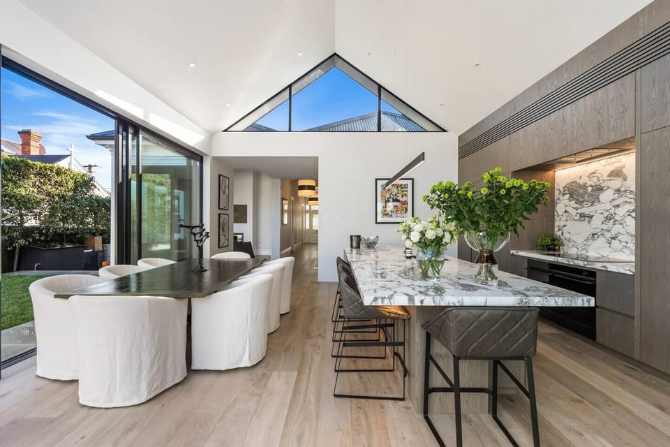 Open-plan Kitchen/dining area