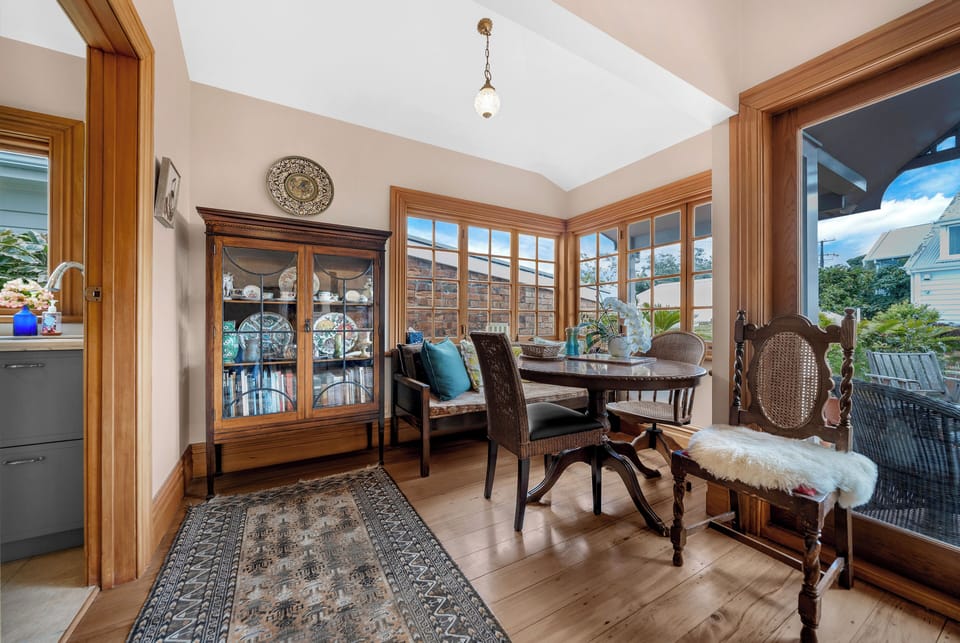 Breakfast nook