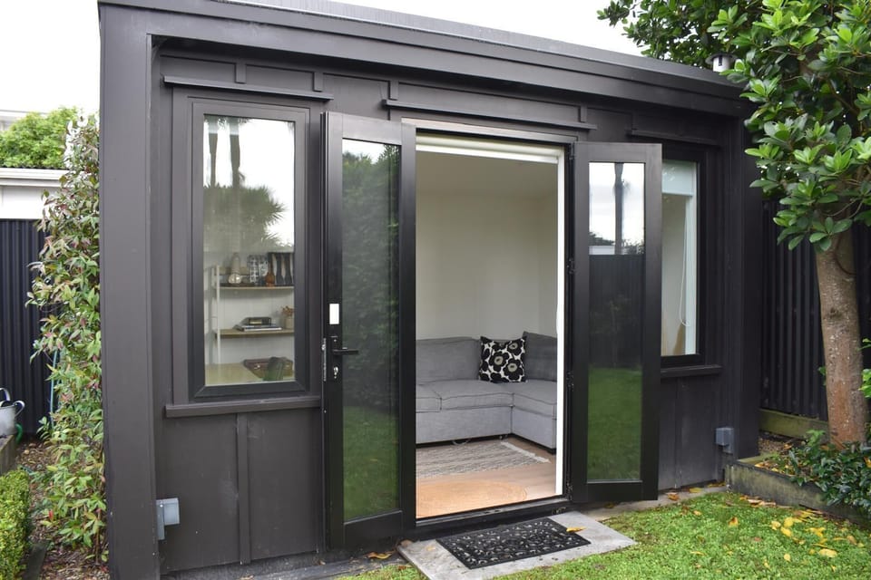 Workspace Cabin