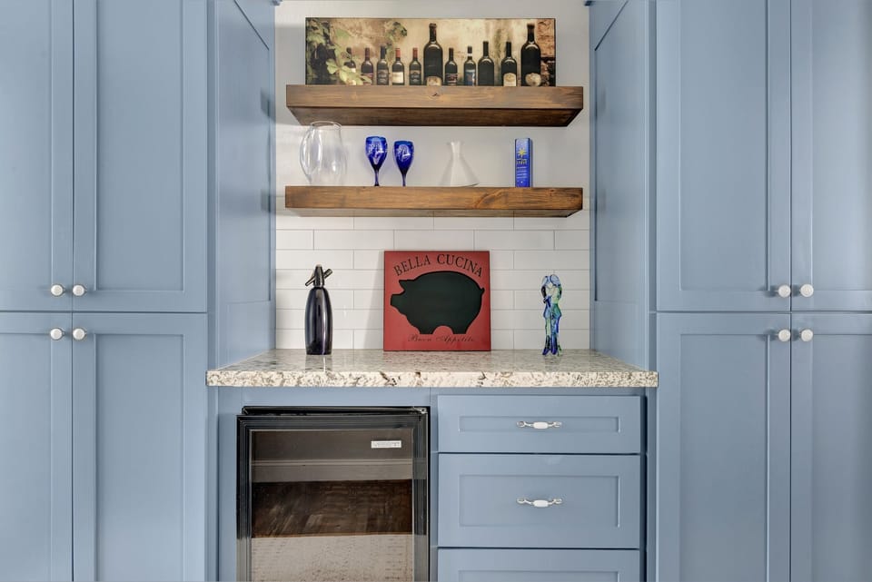 Wine pick up? Wine fridge available. 