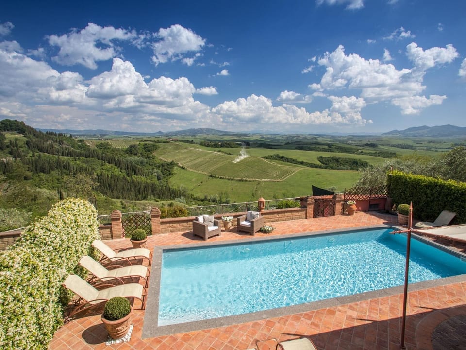 Holiday Home Swimming Pool