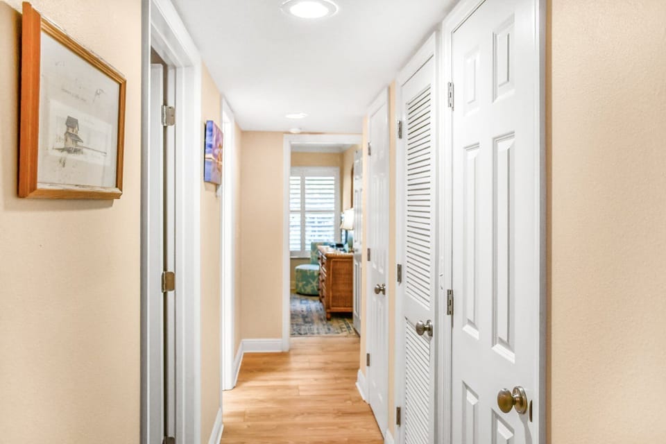 Hallways to guestroom