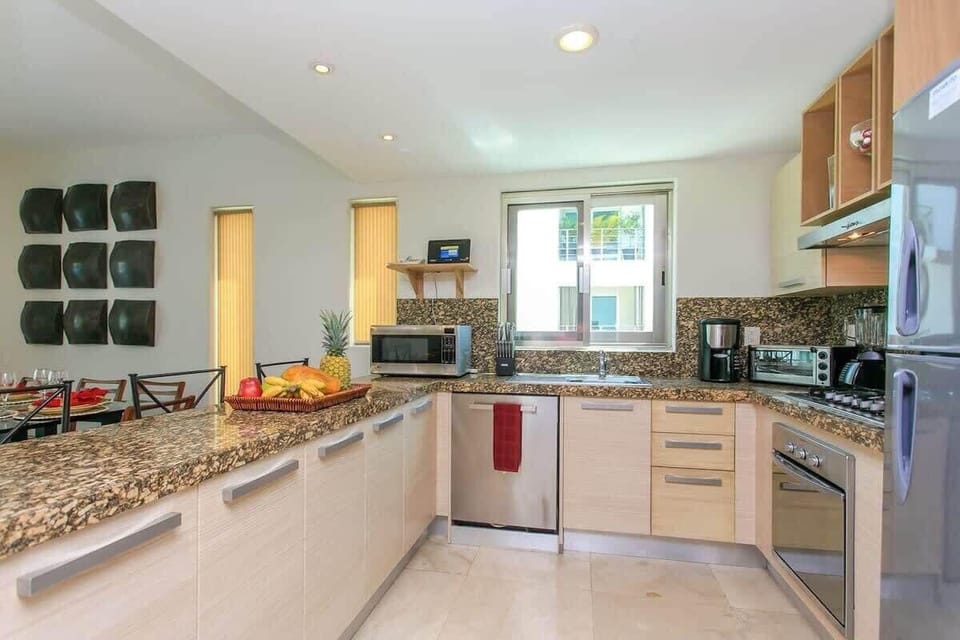 Fully equipped kitchen