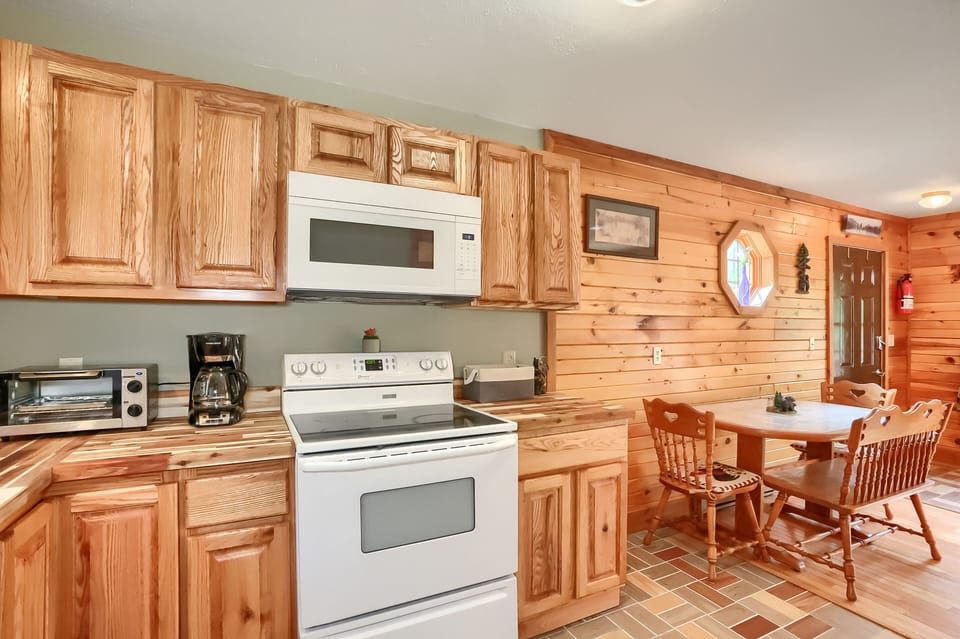 Well-equipped kitchen