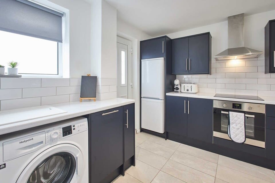 Marsden Beach House, South Shields - Host & Stay