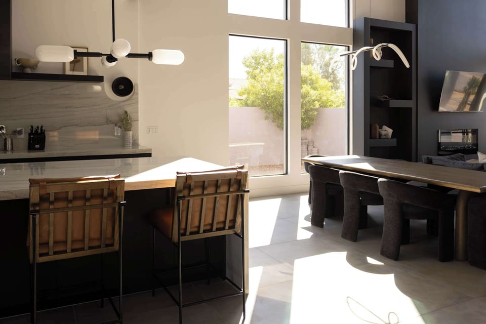 Chef-worthy kitchen with premium finishes and modern appliances.