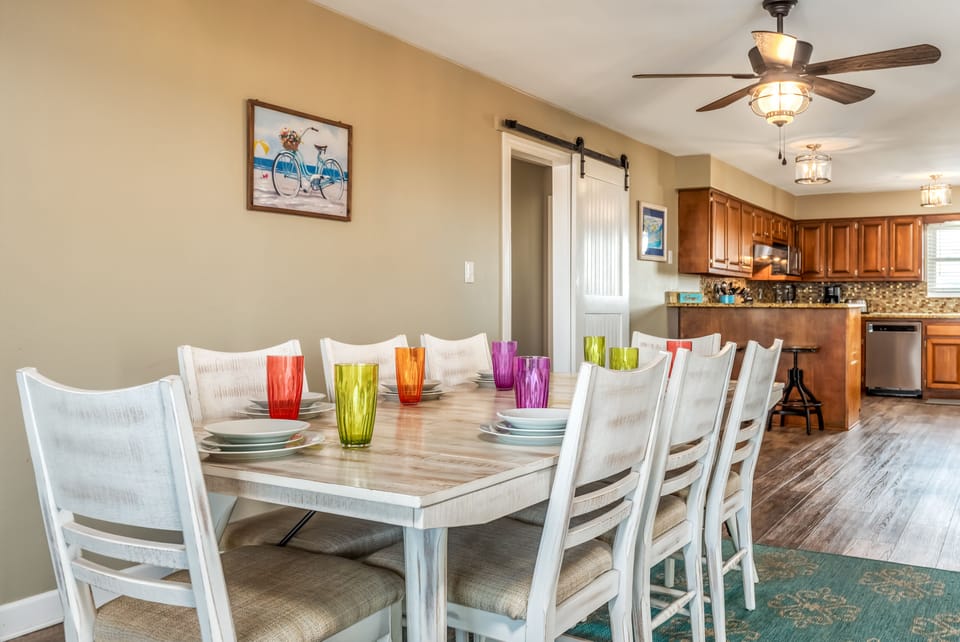 009 Cheles Bayside Cottage Dining Room Table