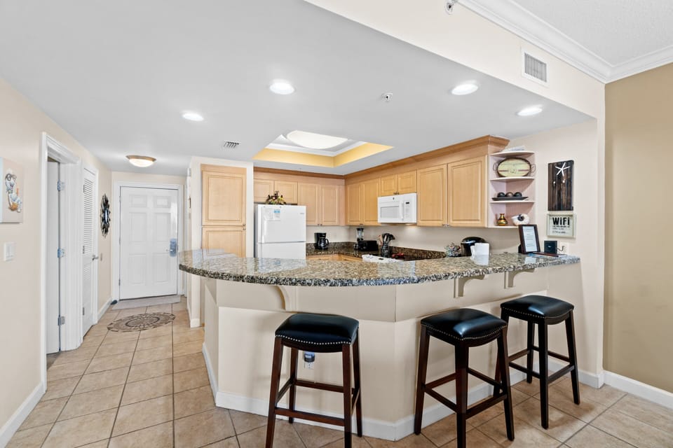 Full Kitchen with Bar Seating