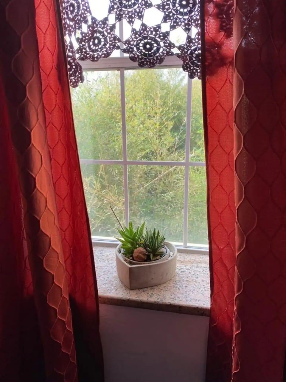 Cozy 4-bedroom house with WiFi and AC in enjoyable Austin House in Austin