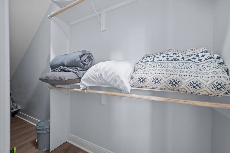 Bedroom 2 closet 