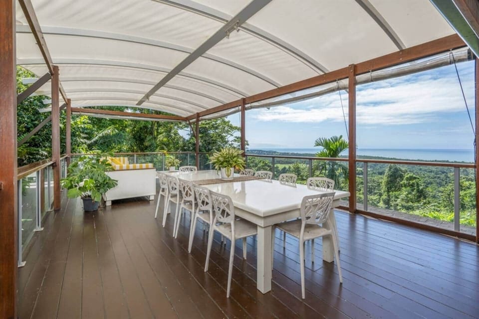 2. Stus Lookout - Alfresco Entertaining