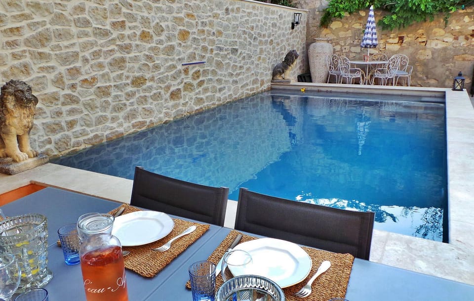 pool