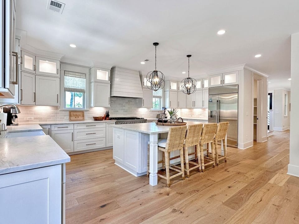 Chefs kitchen Beach Dream, 2605 Cameron Blvd, Isle of Palms, SC | IOP Escapes