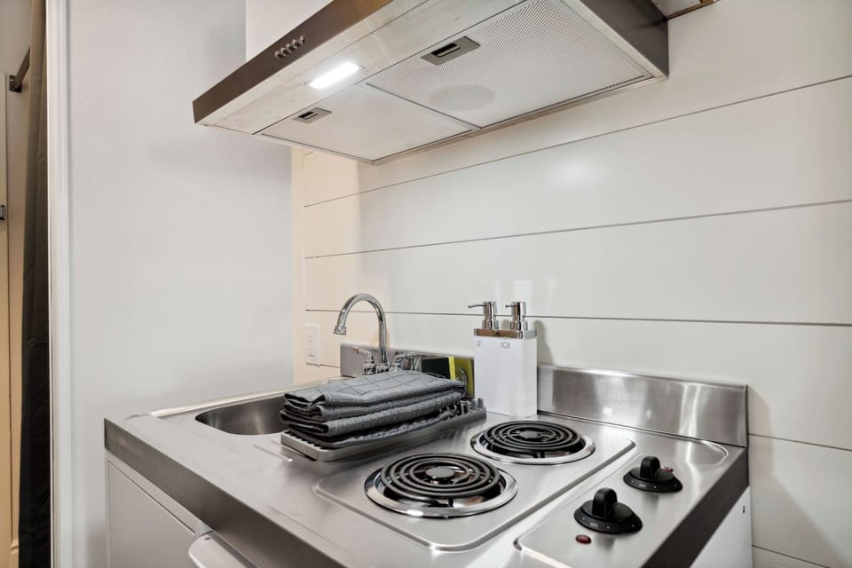 Kitchenette