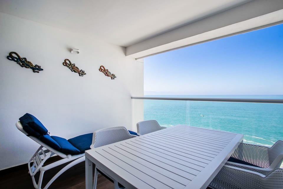 Breathtaking ocea view from your private balcony