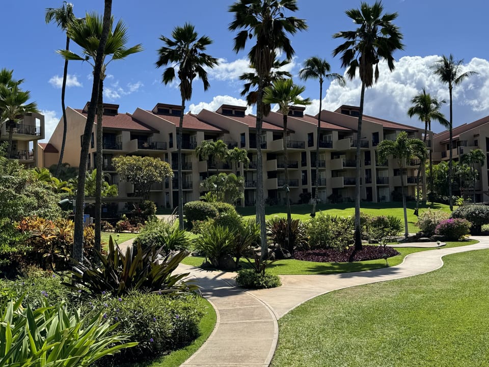 15 acres of lush tropical landscaping

