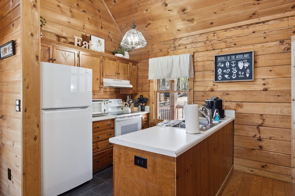 Fully stocked kitchen 