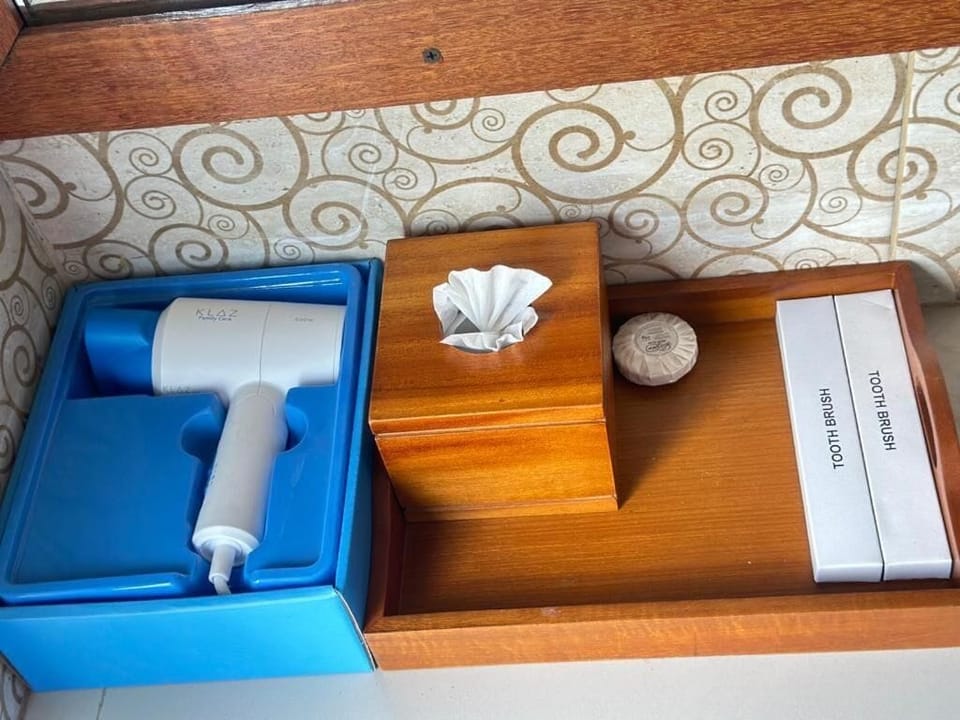 Bathroom amenities