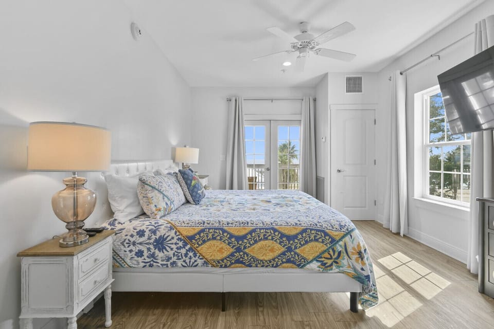 Hotel Pass Christian King Suite 301