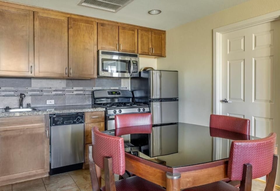 Share easy meals together at the convenient dining table.