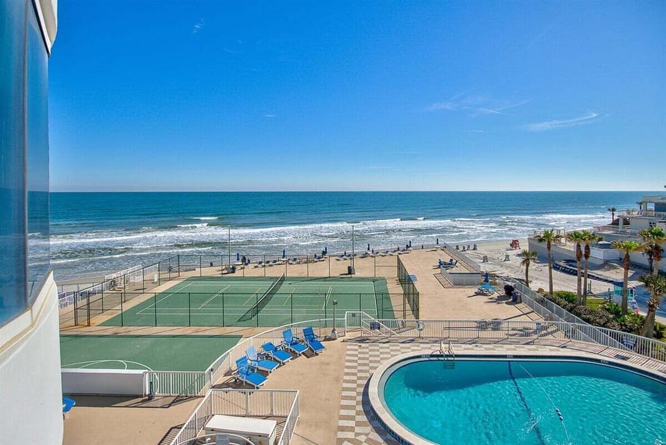 Amazing property amenities - all oceanfront!