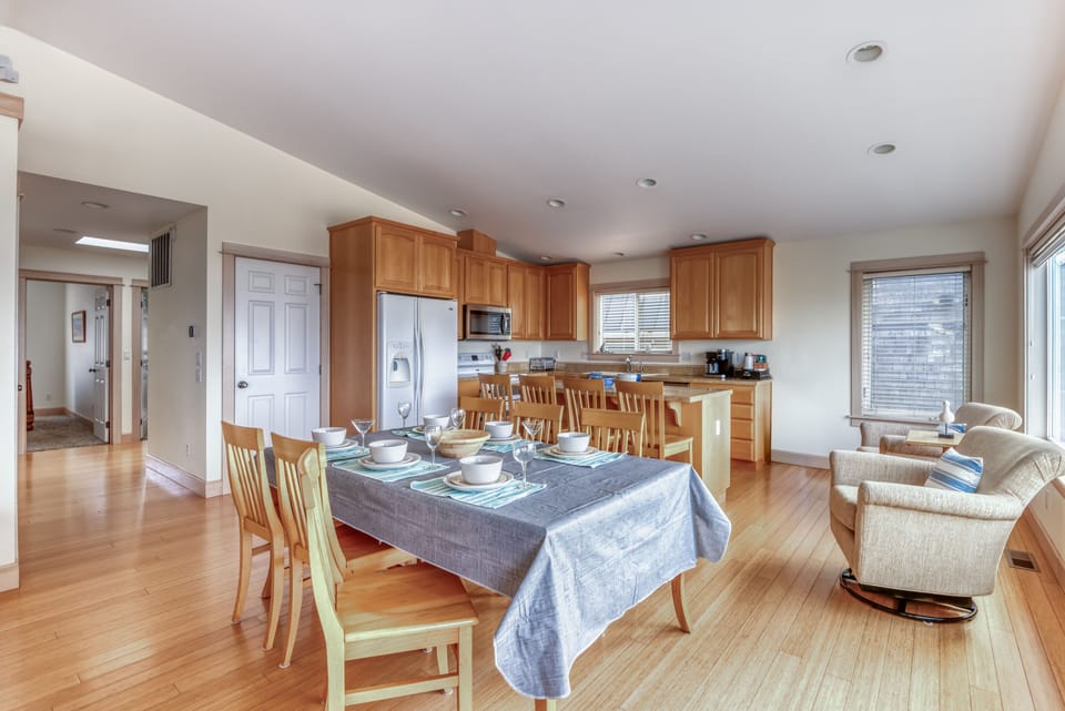 Dining Room/Kitchen