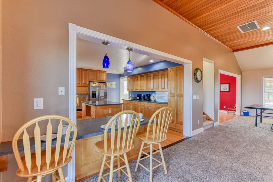 Mid Level Kitchen