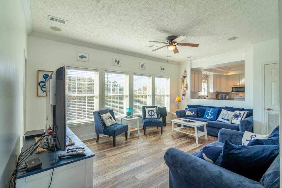 Top Level Living Area