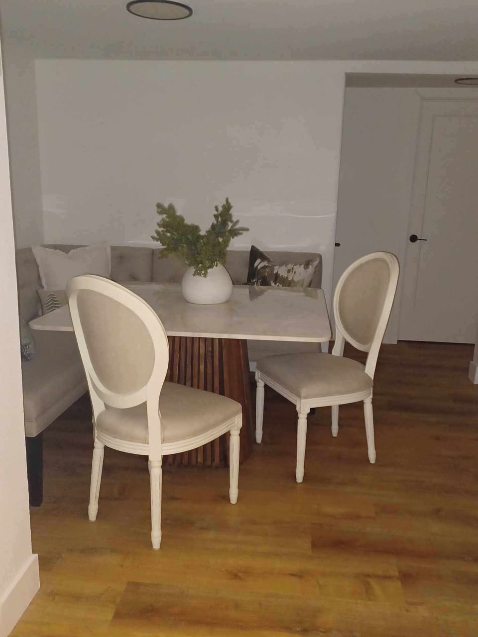 Kitchen dining area. Another table for 6 is in the front room. 