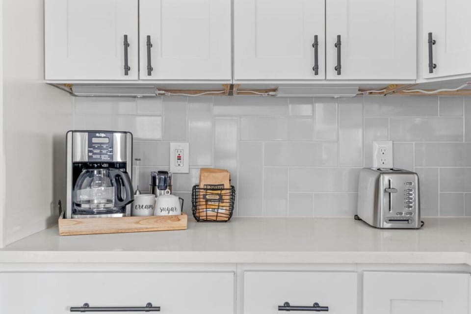 coffee, decaf coffee and teas for you to start your day
