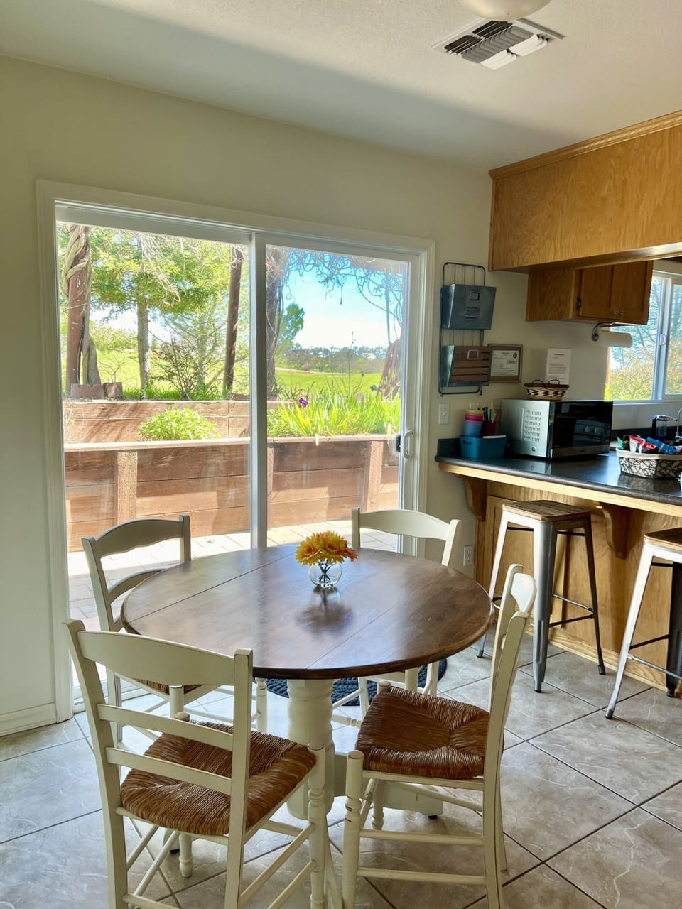 Small dining table in kitchen area for breakfast/coffee