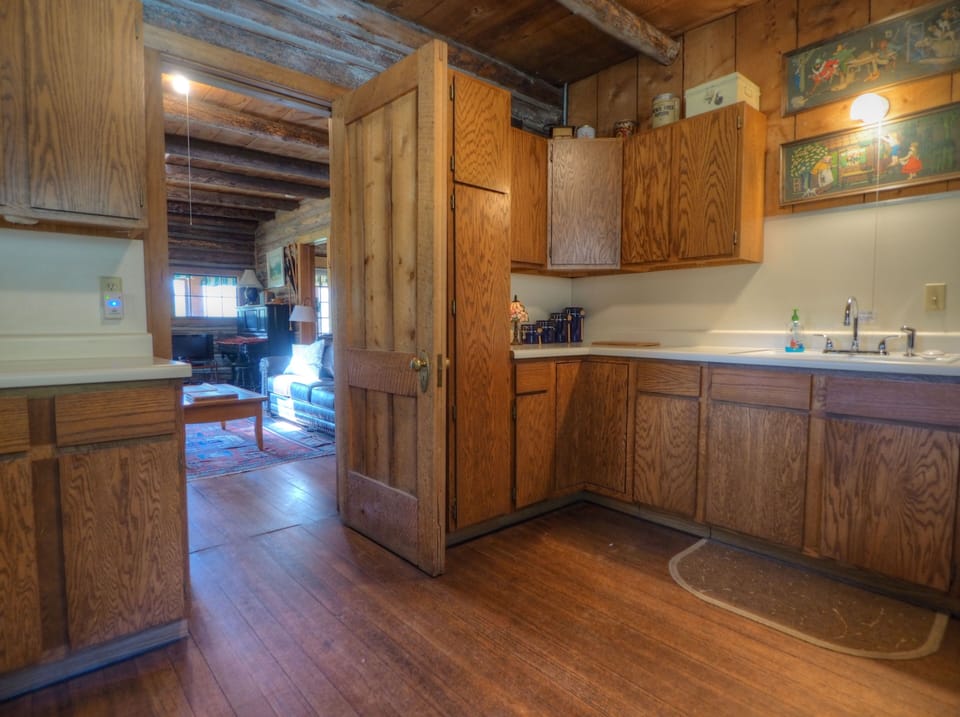 The kitchen has plenty of counter space for more than one chef!