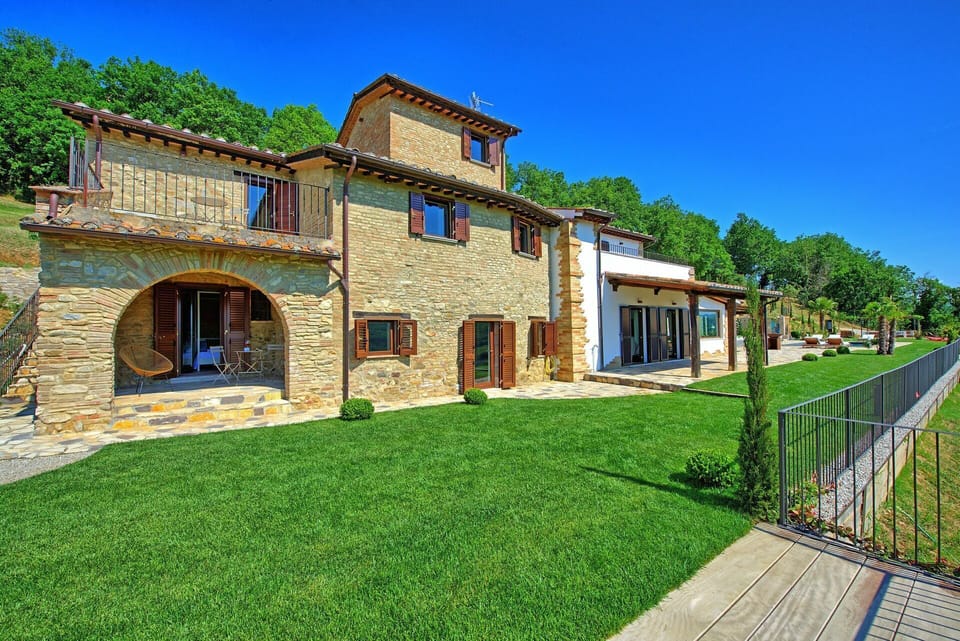 Villa Destino Italy Exterior