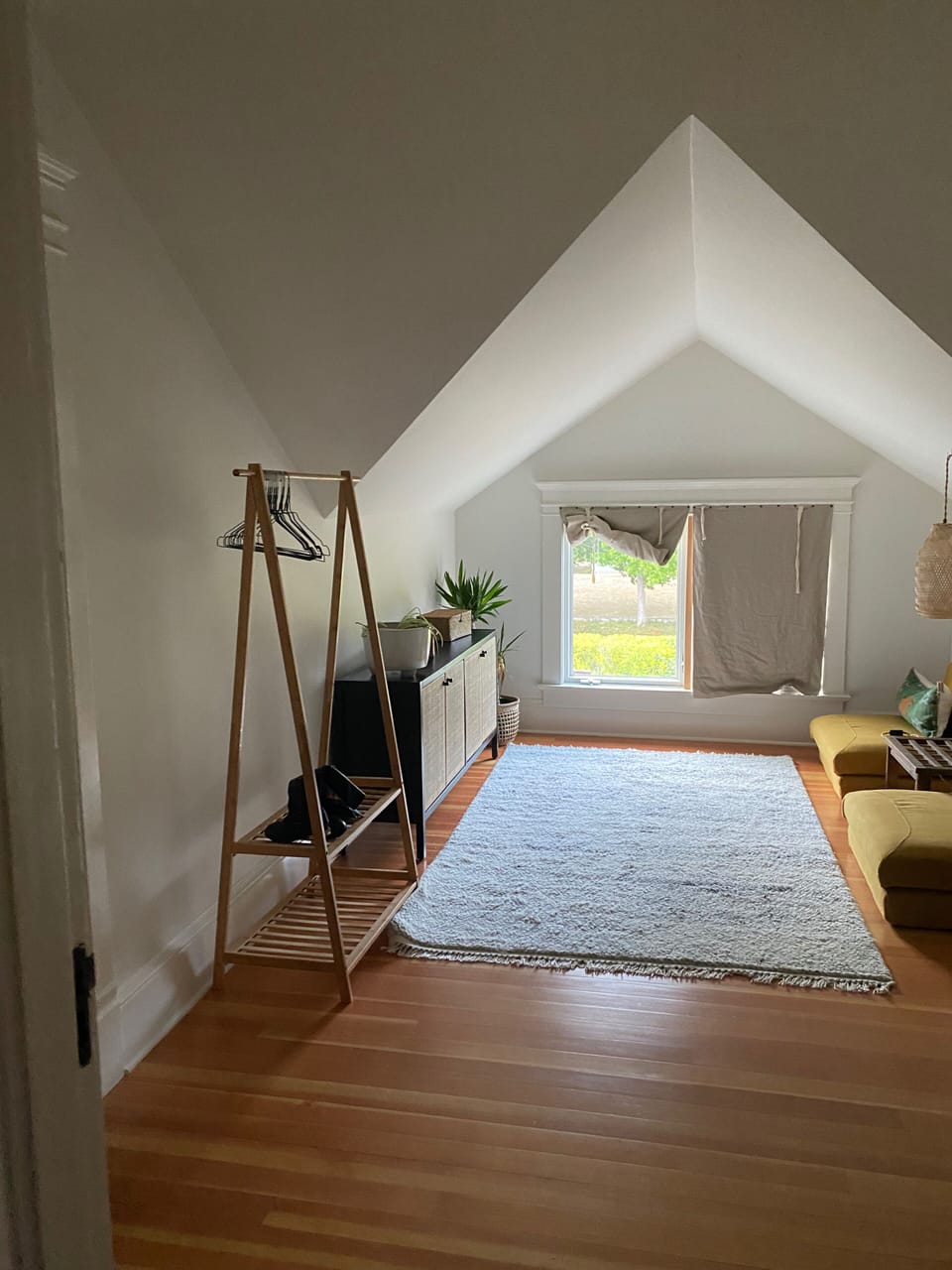 2nd bedroom, 2nd floor