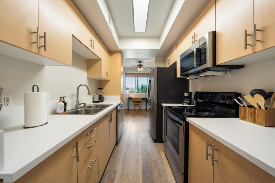 Fully equipped kitchen—cook, dine, and feel right at home!