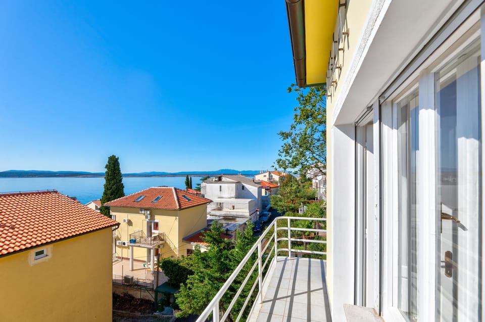 Balcony 1