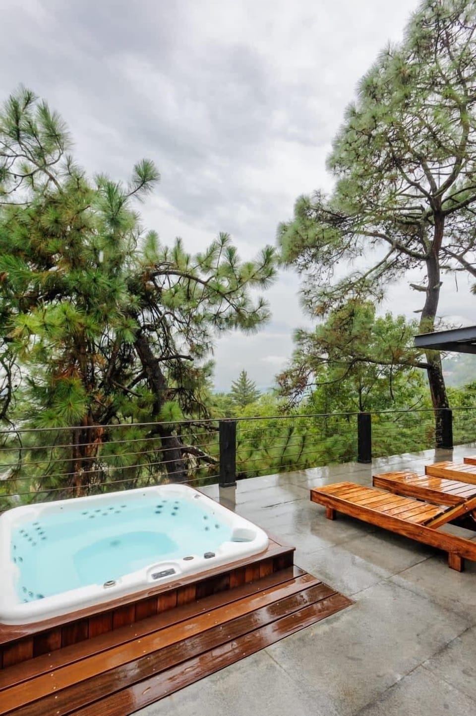 Jacuzzi
