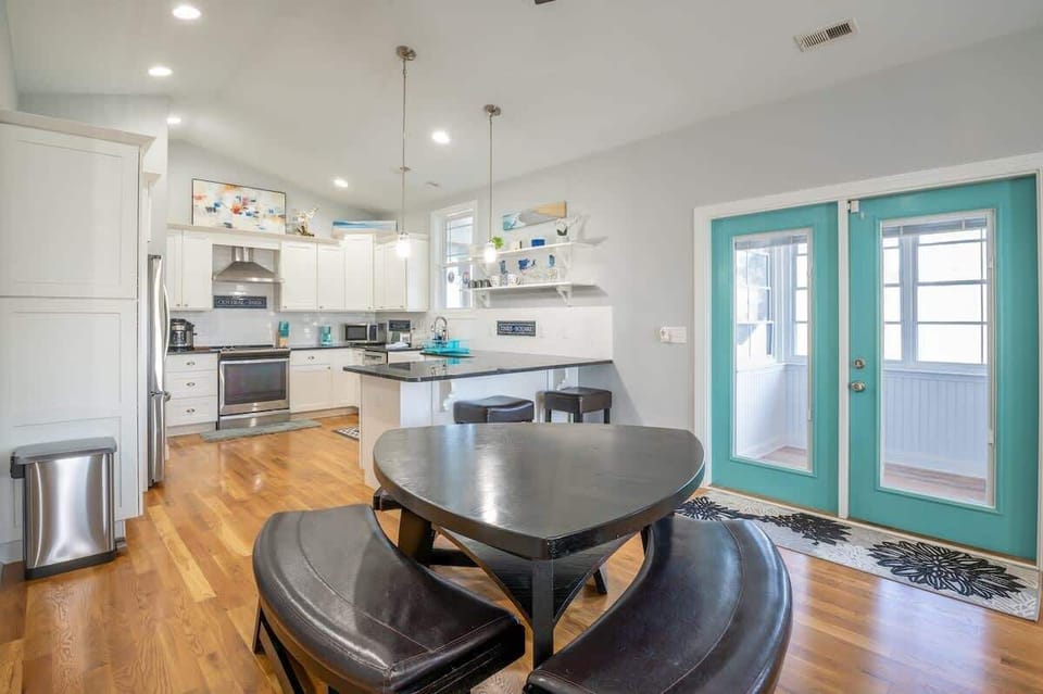 Open Dining and Kitchen Seats 8