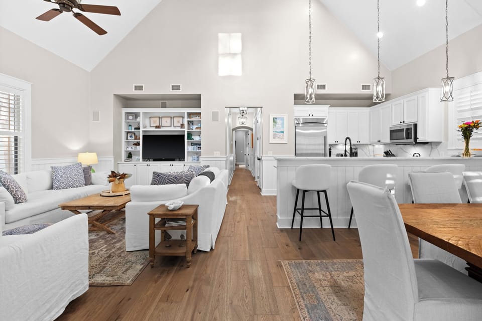 The spacious home is perfectly sized for 10 guests