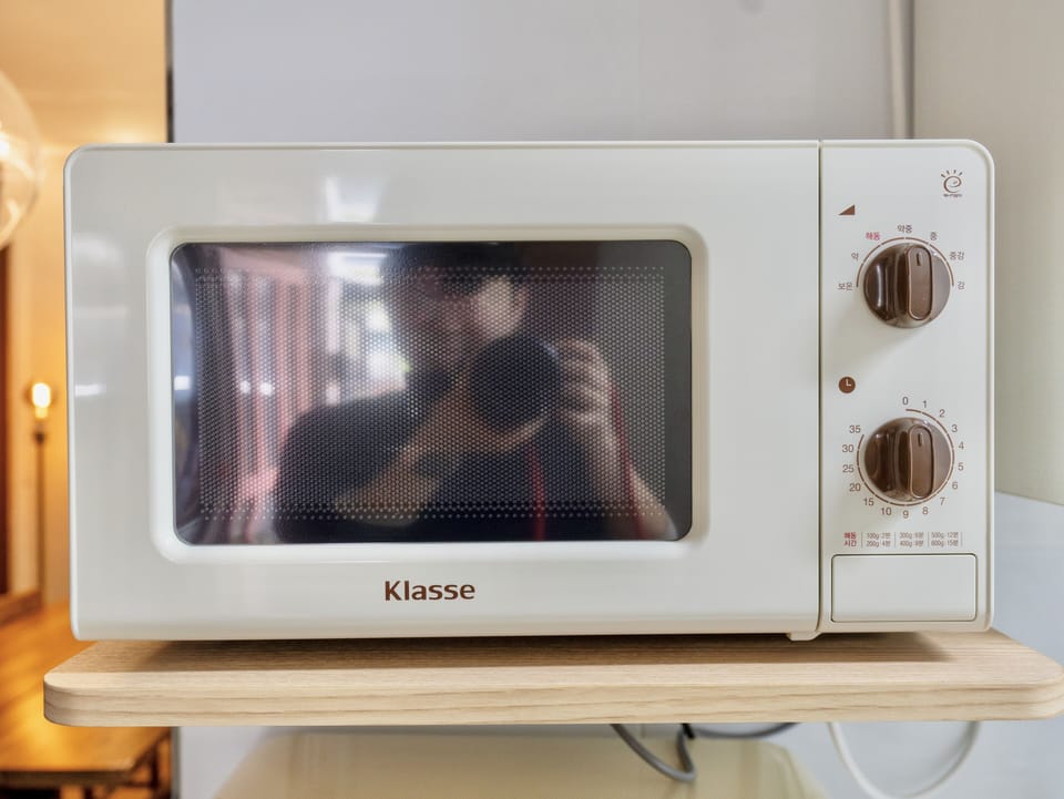 Microwave
