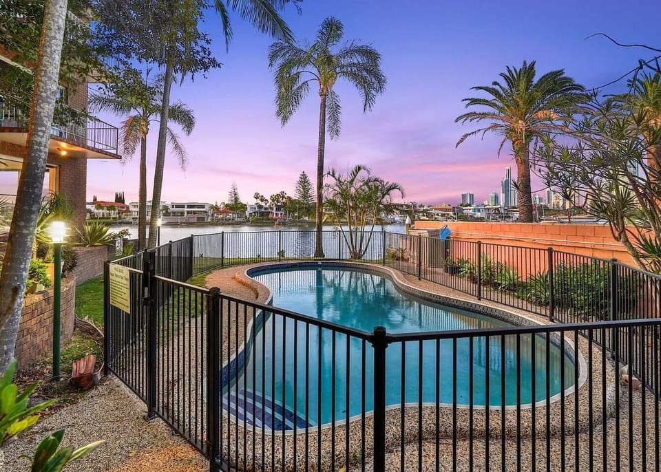 Return home after a day of sightseeing to take a refreshing dip in the building’s shared pool. 
