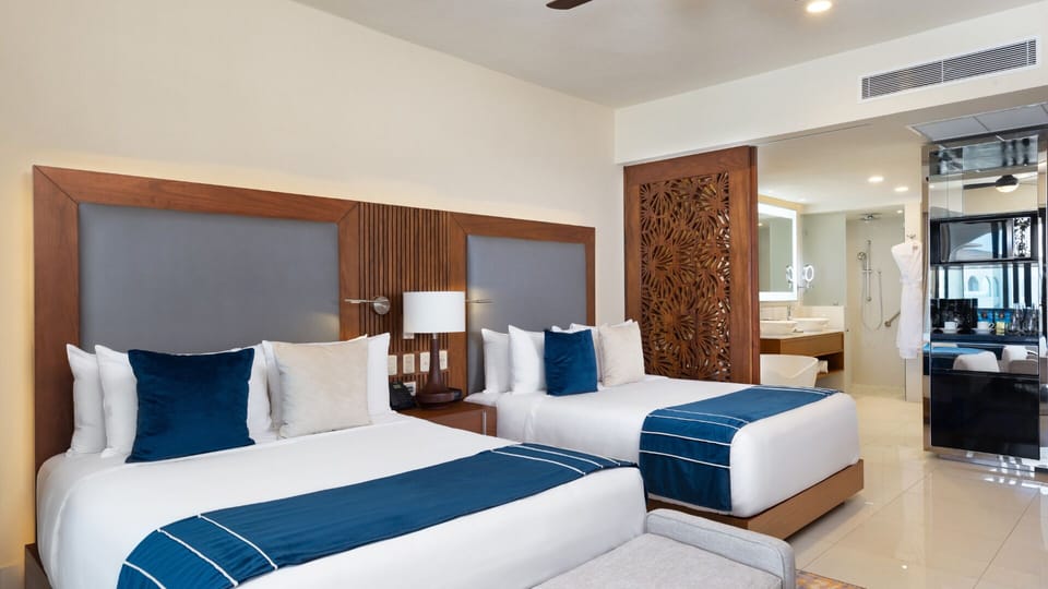 two queen size beds
