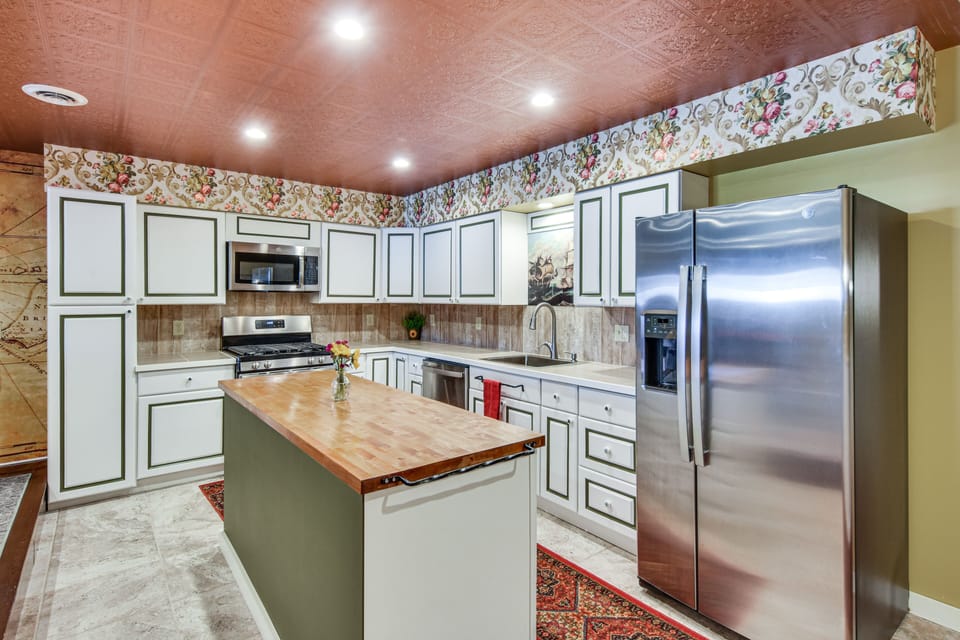 Kitchen | Dishwasher