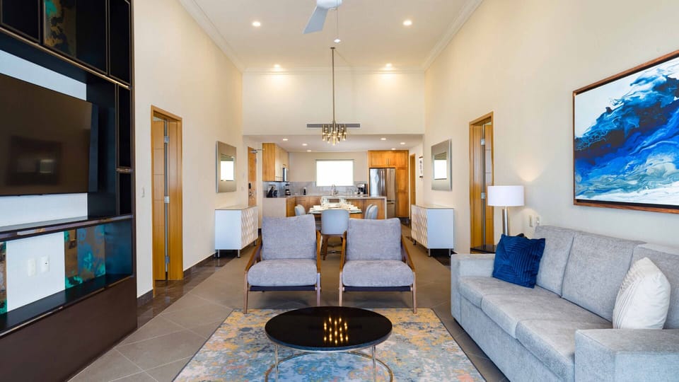1,991 sqft Living space