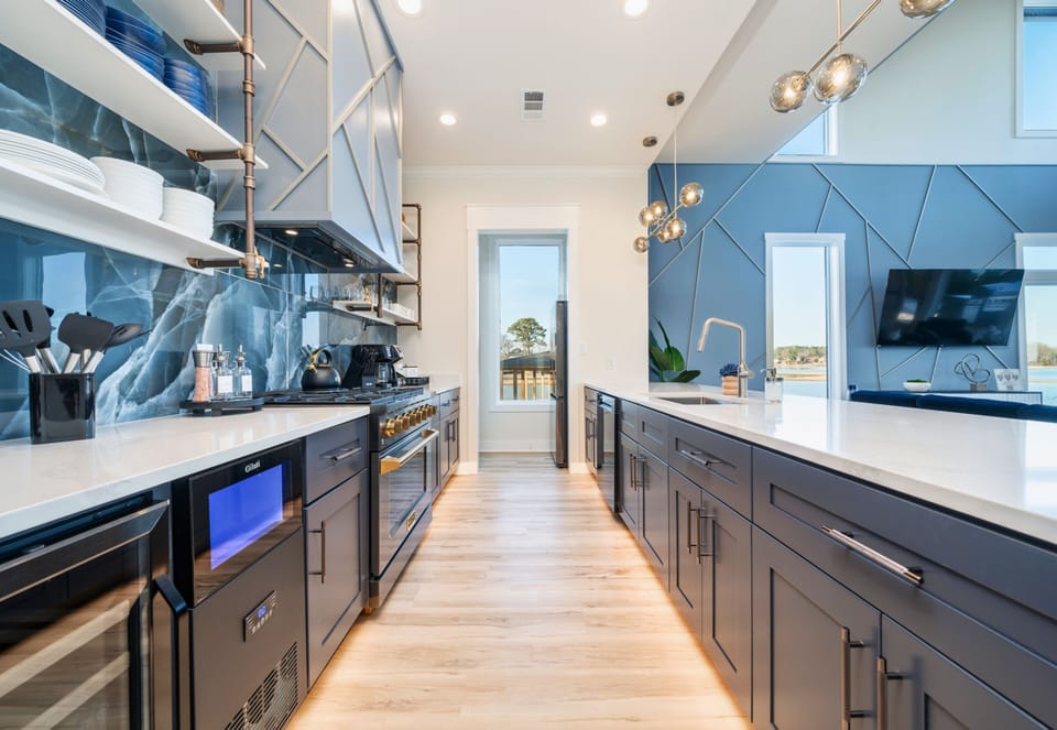 From morning coffee to full family dinners, the thoughtfully designed kitchen keeps everyone connected while meals come together.