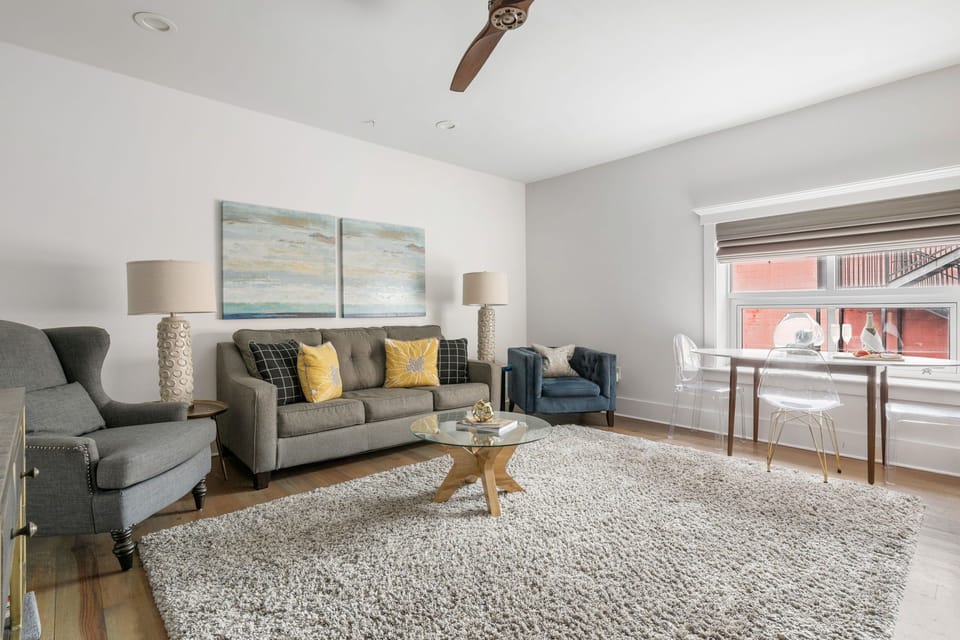 In the Heart of King Street | Hampton Suite