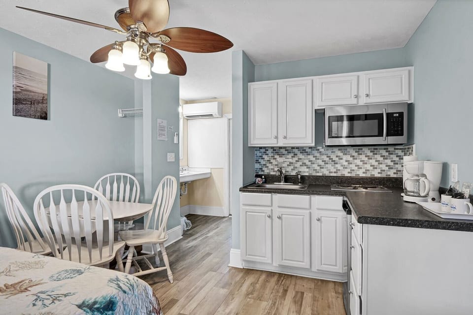 Kitchenette