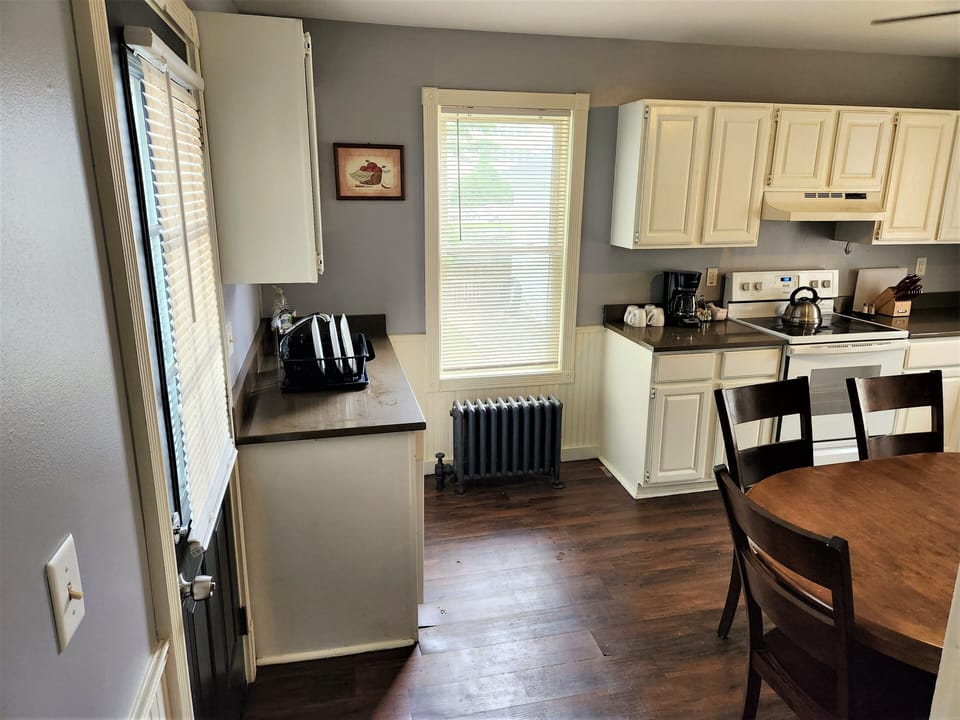 Kitchen/Dinning