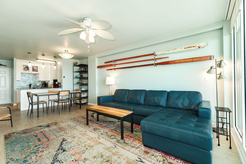Living room 4
