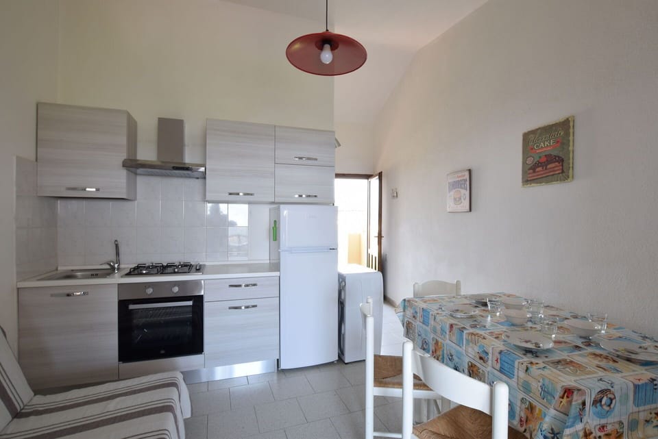 Autumn, Kitchen, Spring, Summer